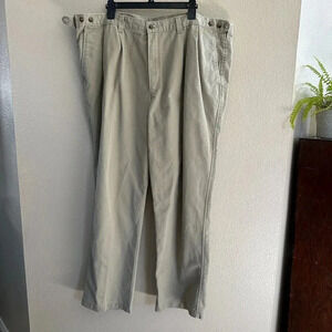 Dockers Men's Khakis  Size‎ Unknown possibly a 44